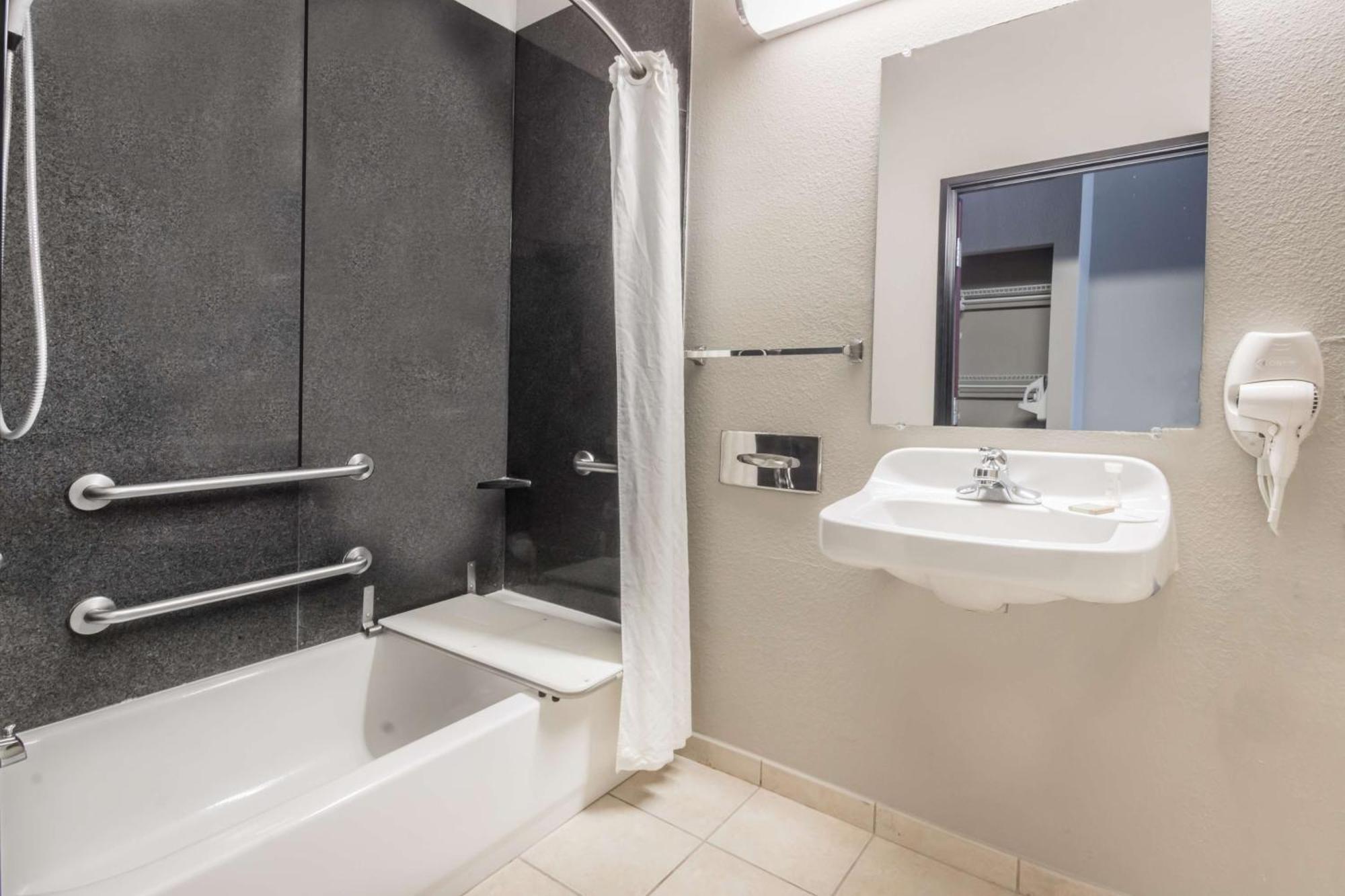 Super 8 By Wyndham Harker Heights Killeen - Fort Cavazos מראה חיצוני תמונה